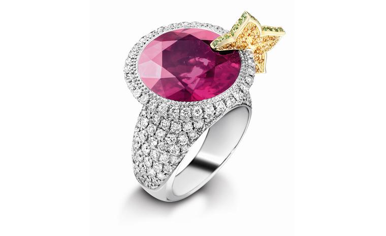 PIAGET, Limelight Cocktail inspiration, Cosmopolitan Ring из белого золота с бриллиантами, розовым рубеллитом и цитрином. POA