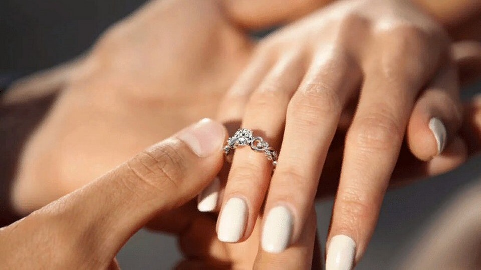 К чему снится, что муж подарил кольцо